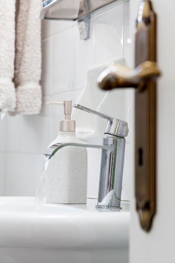 Marina Zeas Apartment Piraeus Ngoại thất bức ảnh